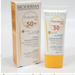 ضدآفتاب بیودرما بی رنگ spf50