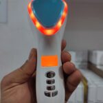 اسکوم مثلثی سرد و گرم ویبره دار همراه با نور درمانی